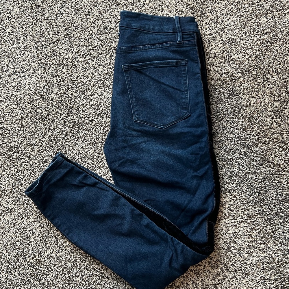 Good American Velvet Tuxedo Jean Size 10